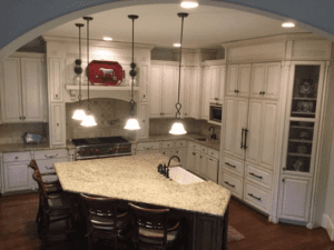 Kitchen and dining area of a house with dining table